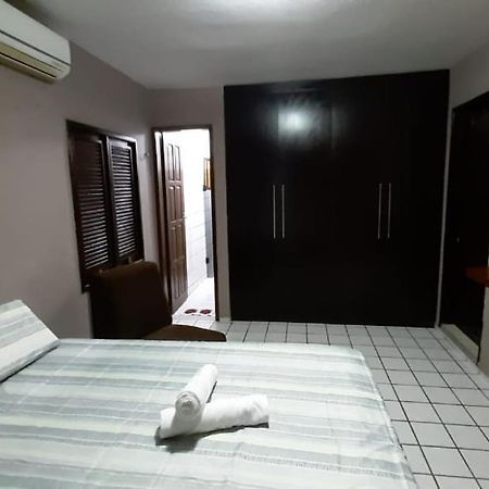 Residencia Familiar Arena Quartos E Suites Natal Exteriör bild